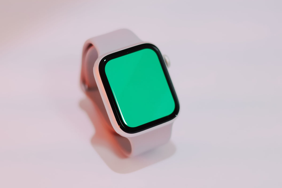Smart Fitness Watch – Heart Rate & Sleep Tracking